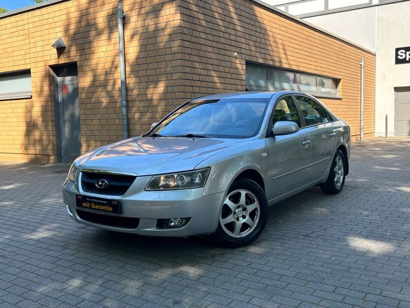 Hyundai SONATA 134.656 km 4.650 € Essen 45326
