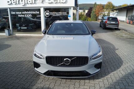 Volvo V60 2.500 km 54.890 &euro; Meschede 59872