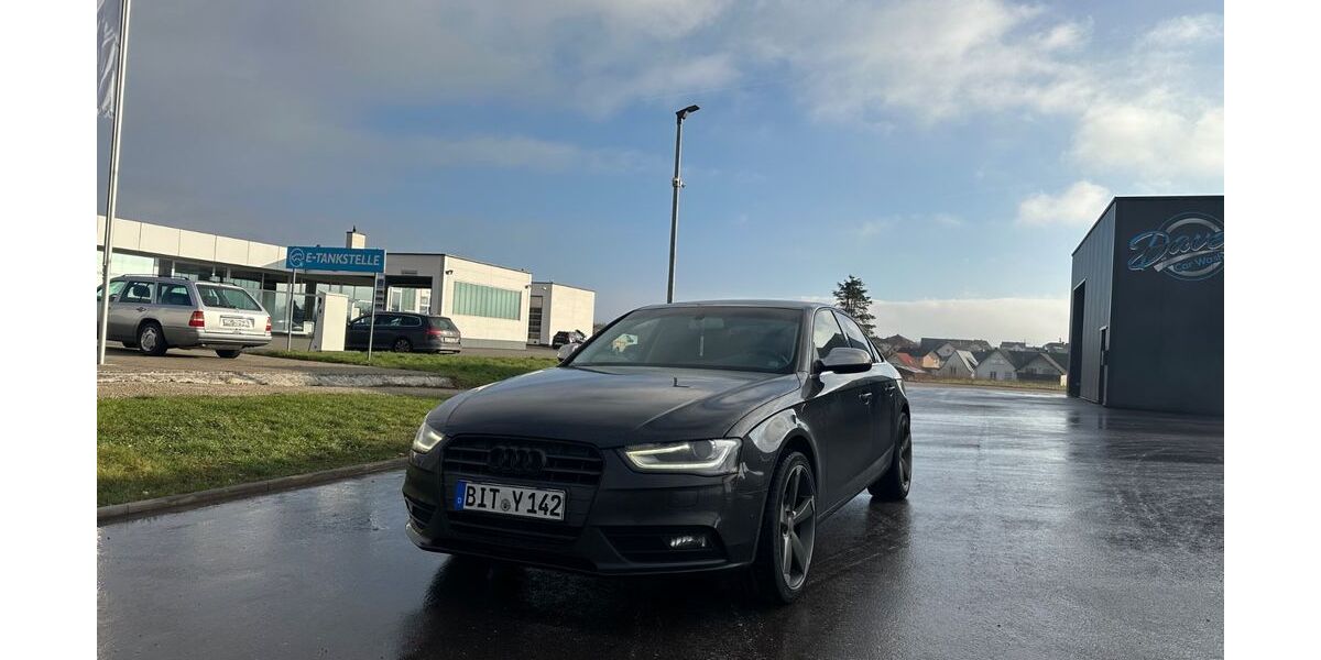 Audi A4 126.000 km 7.990 &euro; Preist 54664