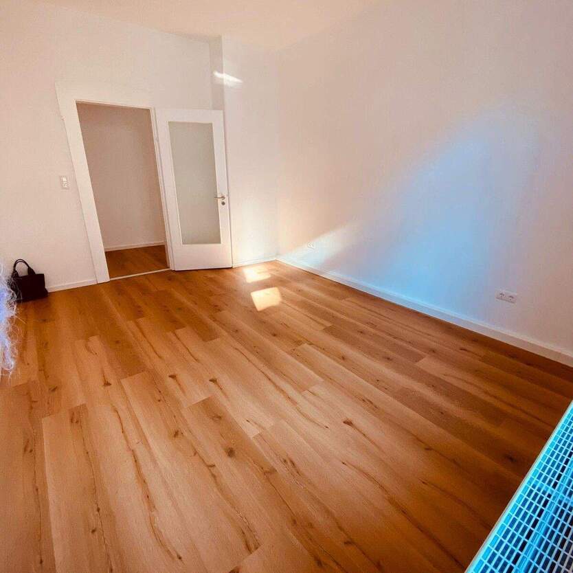 Helle, sanierte 3 Zimmerwohnung in der Innenstadt! 3 zimmer