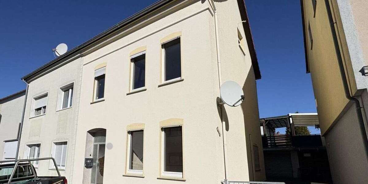 Einfamilienhaus Blomberg - 6 Zimmer, 190 m&sup2;, 129.000&euro; | Angebot:25800841