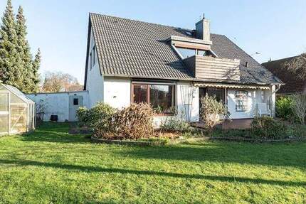 Lage die begeistert: 1-2 Familienhaus mit Gartenjuwel in Bestlage 7 zimmer