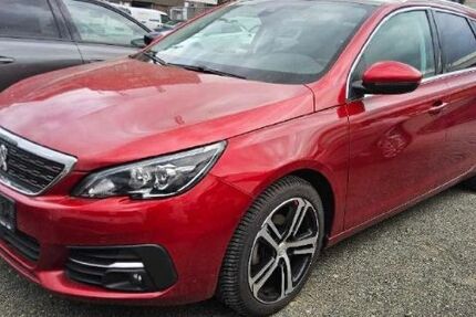 Peugeot 308 48.709 km 15.990 &euro; Braunschweig 38126