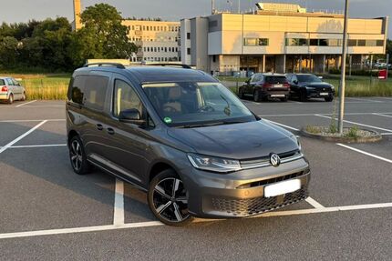 VW Caddy 71.079 km 21.900 &euro; Salzkotten 33154