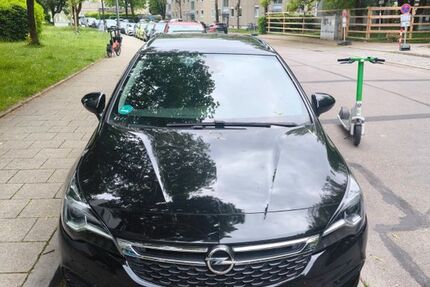 Opel Astra 131.000 km 8.400 &euro; München 81927