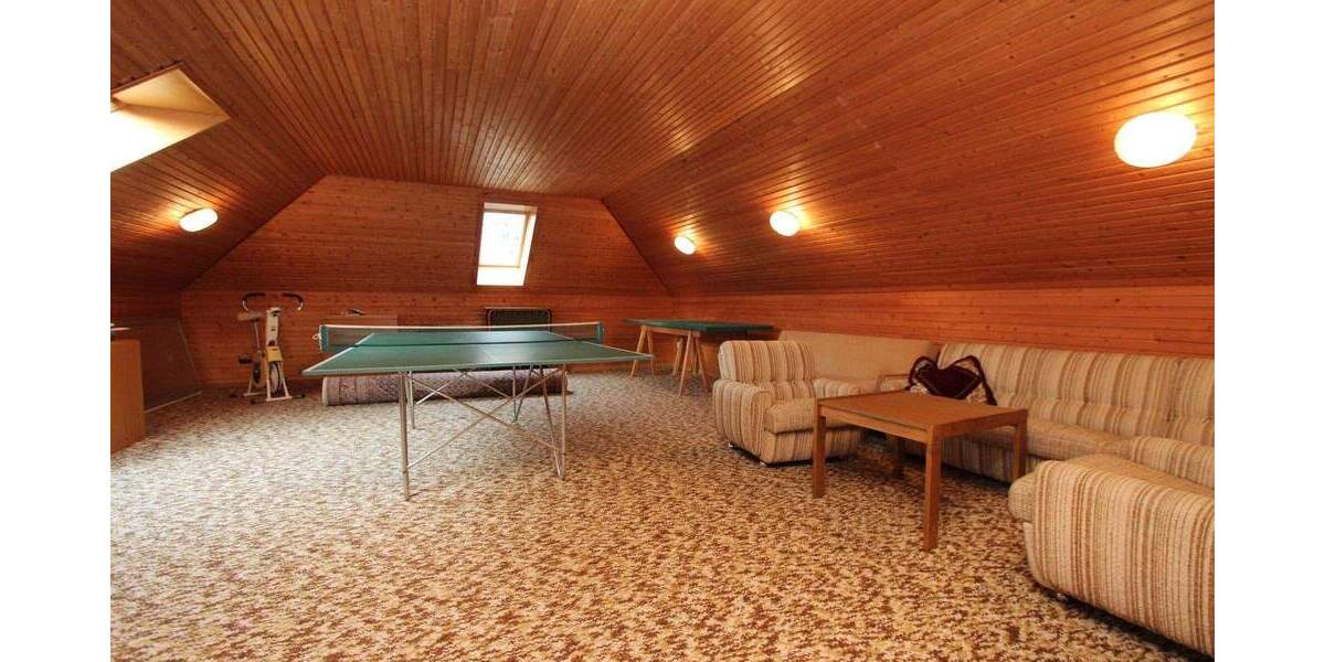 Einfamilienhaus Klixbüll - 7 Zimmer, 259 m&sup2;, 375.000&euro; | Angebot:25706533