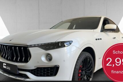 Maserati Levante 52.356 km 49.900 &euro; Berlin 10587