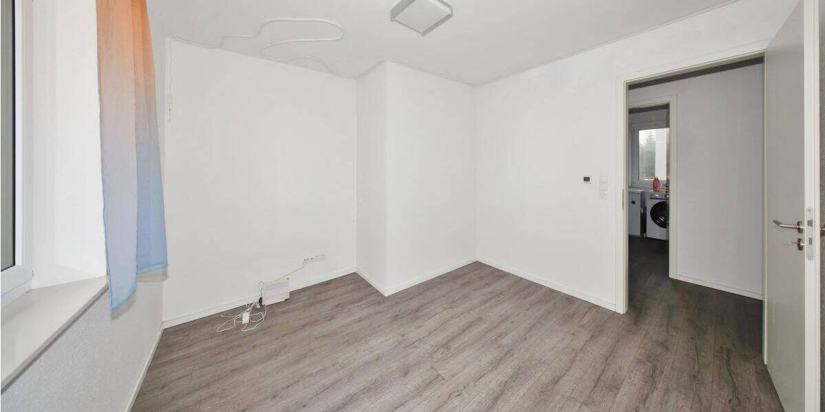 Etagenwohnung Wilhelmshaven Neuengroden - 3 Zimmer, 73 m&sup2;, 230.000&euro; | Angebot:26825667
