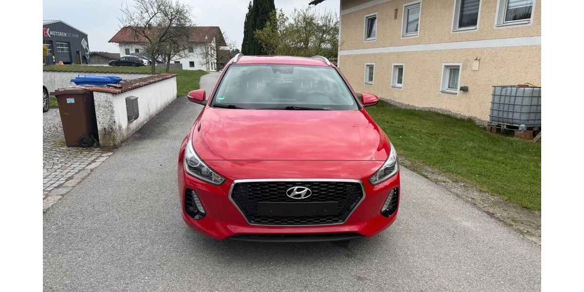 Hyundai i30 322.677 km 5.390 &euro; Eging am See 94535