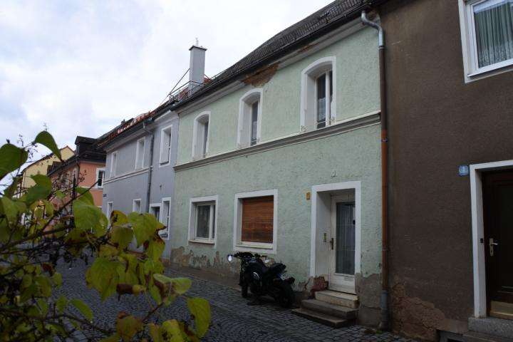 Haus zum Kaufen in Kemnath 29.000 € 163 m²