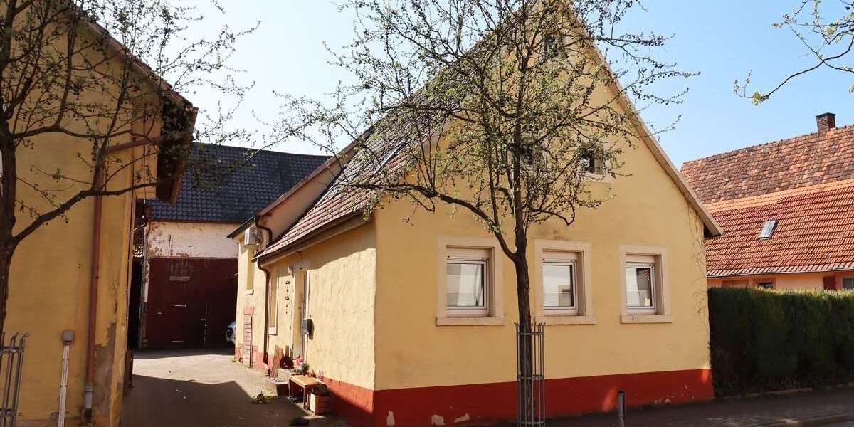 Einfamilienhaus Bruchsal - 4 Zimmer, 124 m&sup2;, 375.000&euro; | Angebot:25901218
