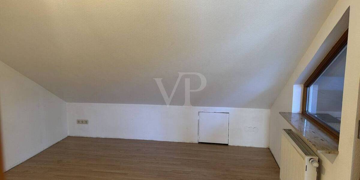 Mehrfamilienhaus, Wohnhaus Wertheim / Bestenheider Höhe Bestenheid - 8 Zimmer, 205 m&sup2;, 345.000&euro; | Angebot:26805498