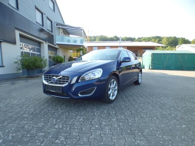 Volvo V60 86.000 km 10.400 &euro; Blankenbach 63825