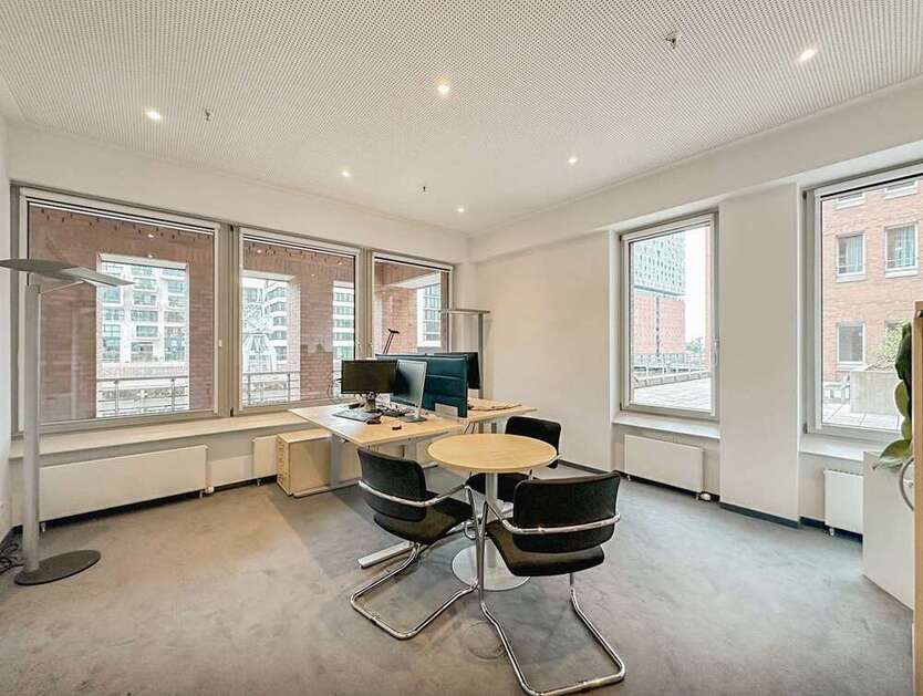 Büro in Hamburg 2.100 € 51 m²
