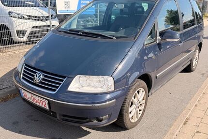 VW Sharan 245.183 km 3.999 &euro; Winsen/Luhe 21423