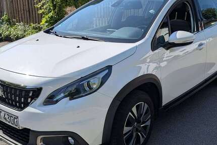 Peugeot 2008 100.900 km 7.200 &euro; München, Landeshauptstadt 81927