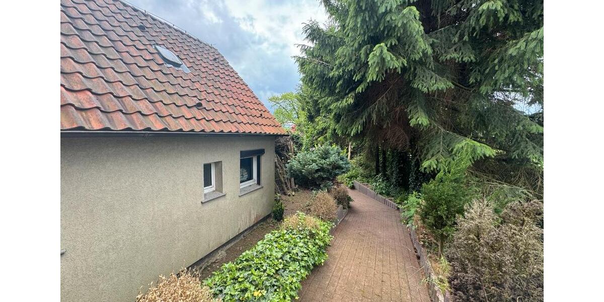 Einfamilienhaus Leopoldshöhe - 6 Zimmer, 110 m&sup2;, 340.000&euro; | Angebot:25861540
