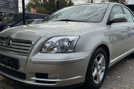 Toyota Avensis 72.842 km 4.900 € LUDWIGSHAFEN AM RHEIN 67071