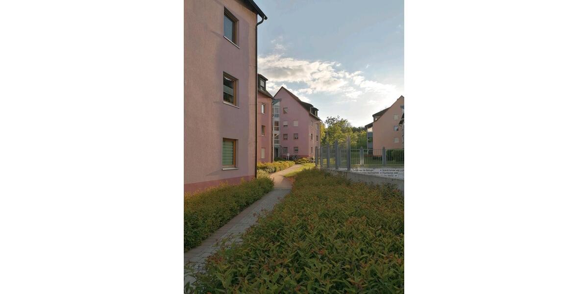Dachgeschoßwohnung Kamenz - 3.5 Zimmer, 65 m&sup2;, 70.000&euro; | Angebot:26703990
