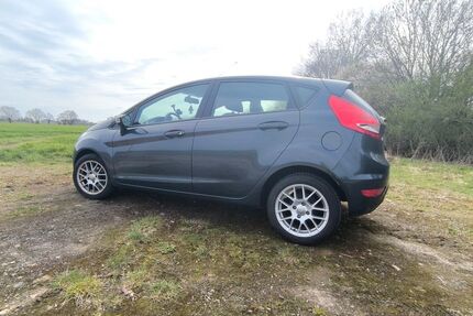 Ford Fiesta 128.000 km 3.200 &euro; Sulingen 27232