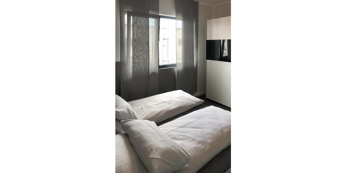 Einfamilienhaus Großwallstadt - 2 Zimmer, 55 m&sup2;, 1.145&euro; | Angebot:24687299