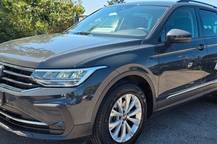 VW Tiguan 207.000 km 16.690 &euro; Kehl 77694