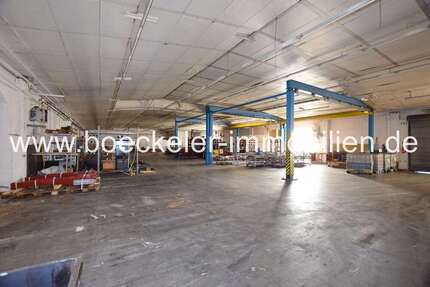 Halle in Naumburg 1.500 € 1000 m² zimmer