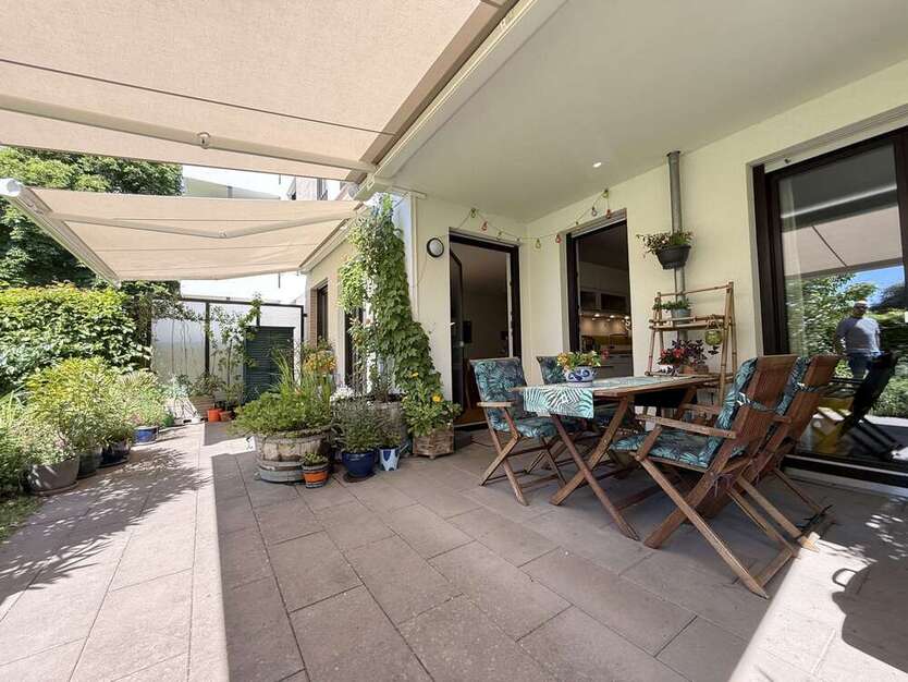 Wohnung zum Kaufen in Köln-Marienburg 745.000 € 106 m²