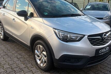 Opel Crossland (X) 111.000 km 6.899 &euro; Mönchengladbach 41063