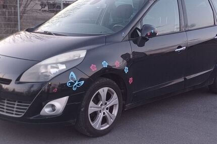 Renault Scenic 251.486 km 1.700 &euro; Göttingen 37079