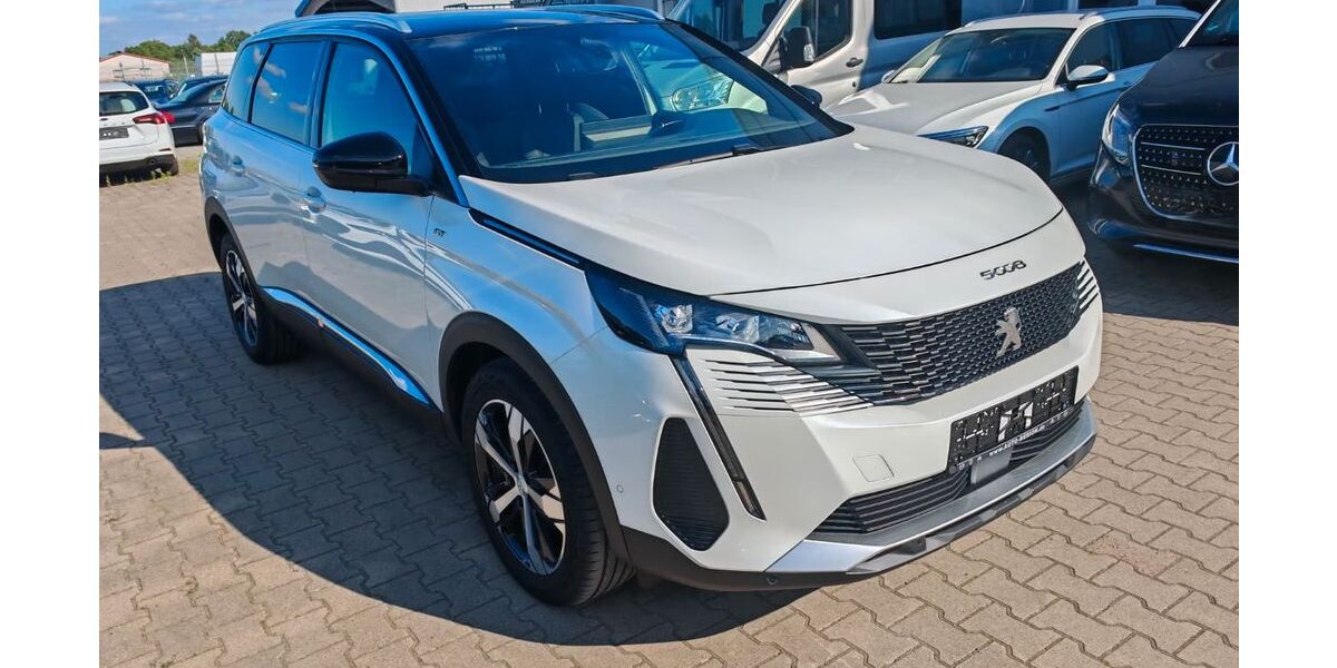 Peugeot 5008 121.800 km 21.490 &euro; Bohmte 49163