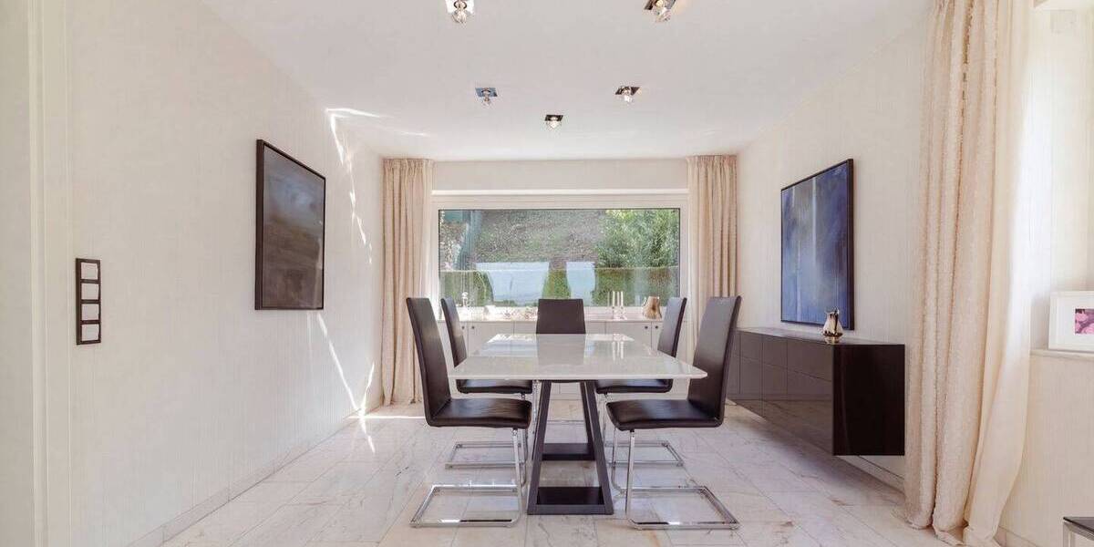 Einfamilienhaus Karlsruhe Durlach - 7 Zimmer, 333 m&sup2;, 1.685.000&euro; | Angebot:25997200