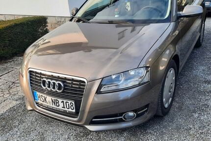 Audi A3 248.000 km 3.900 &euro; Arnsberg , Westf 59823