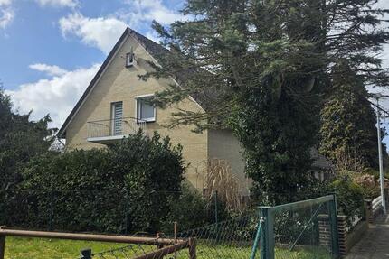 Haus Uetze - 3 Zimmer, 112 m&sup2;, 1.000&euro; | Angebot:26394194