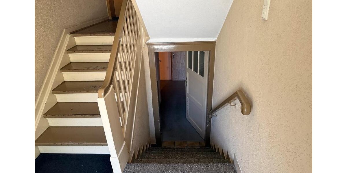 Dachgeschoßwohnung Essen Stadtbezirk III - 2 Zimmer, 31 m&sup2;, 36.000&euro; | Angebot:27129565