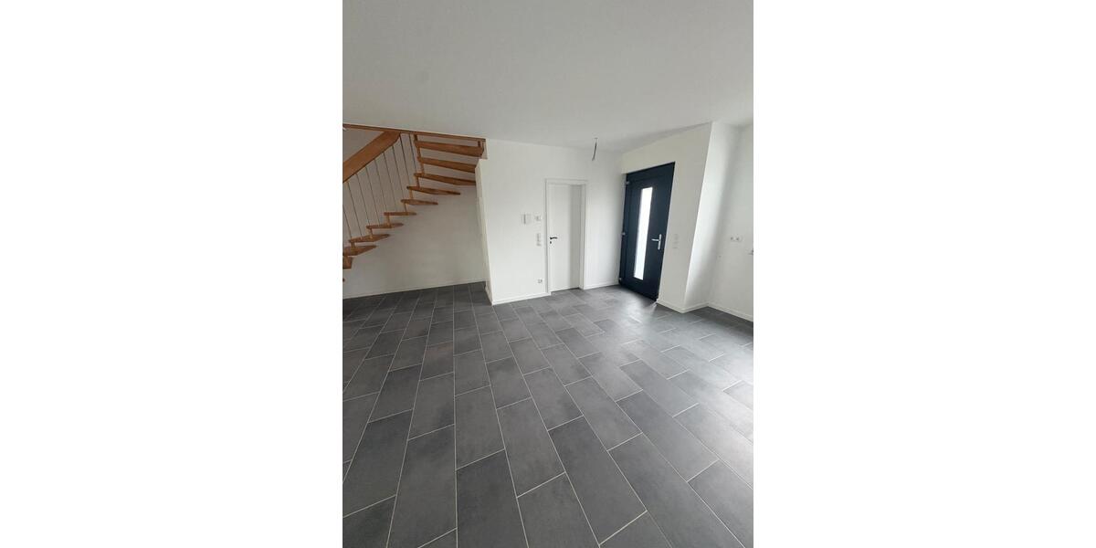 Reihenhaus Liebenau - 3 Zimmer, 136 m&sup2;, 995&euro; | Angebot:26543849