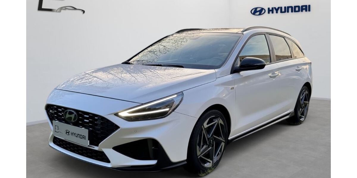 Hyundai i30 16.082 km 26.990 &euro; Contwig 66497