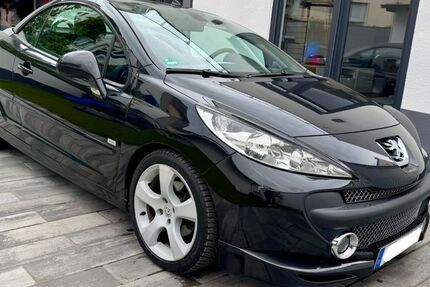 Peugeot 207 122.000 km 6.490 &euro; Siegburg 53721
