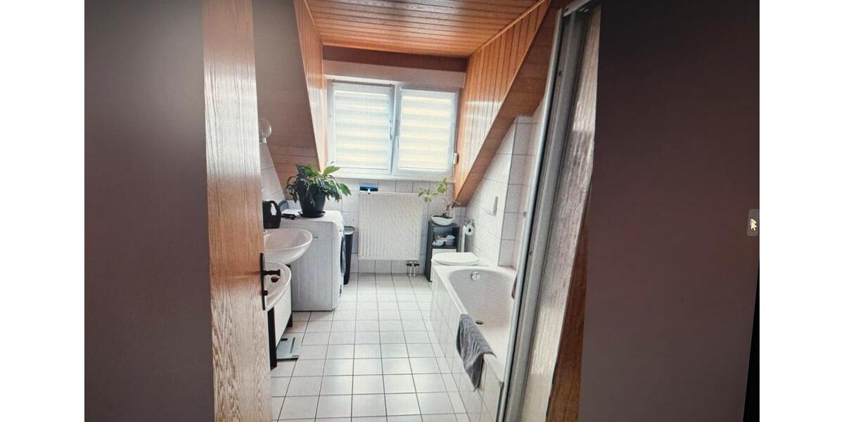 Dachgeschoßwohnung Idar-Oberstein Oberstein - 2 Zimmer, 62 m&sup2;, 520&euro; | Angebot:26392483