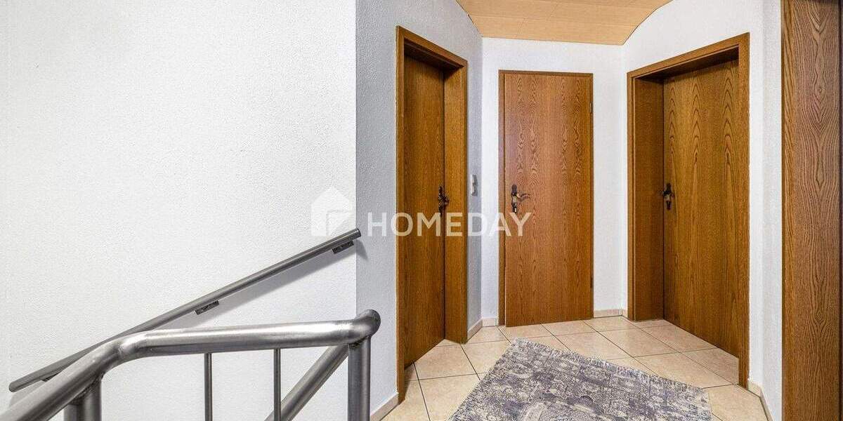 Einfamilienhaus Dingolfing - 9 Zimmer, 212 m&sup2;, 585.000&euro; | Angebot:25702897