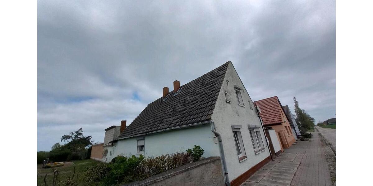 Einfamilienhaus Calbe (Saale) - 4 Zimmer, 145 m&sup2;, 12.500&euro; | Angebot:26317468