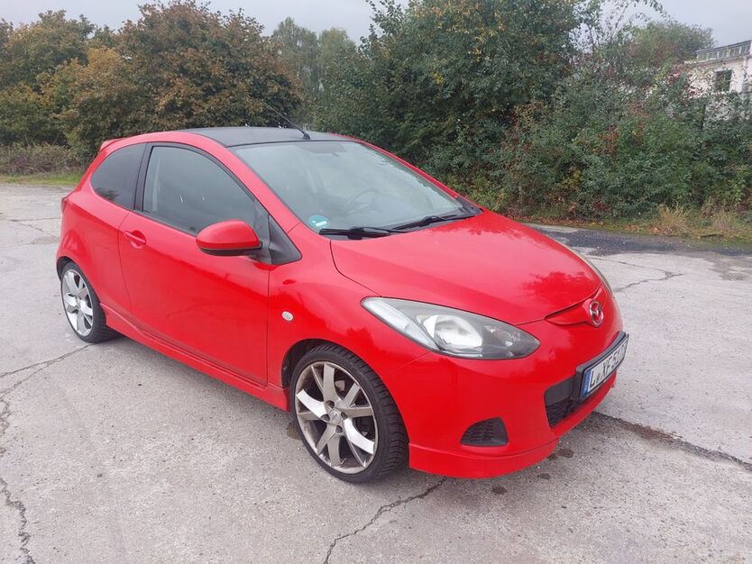 Mazda 2 110.835 km 2.700 € Leipzig 04178