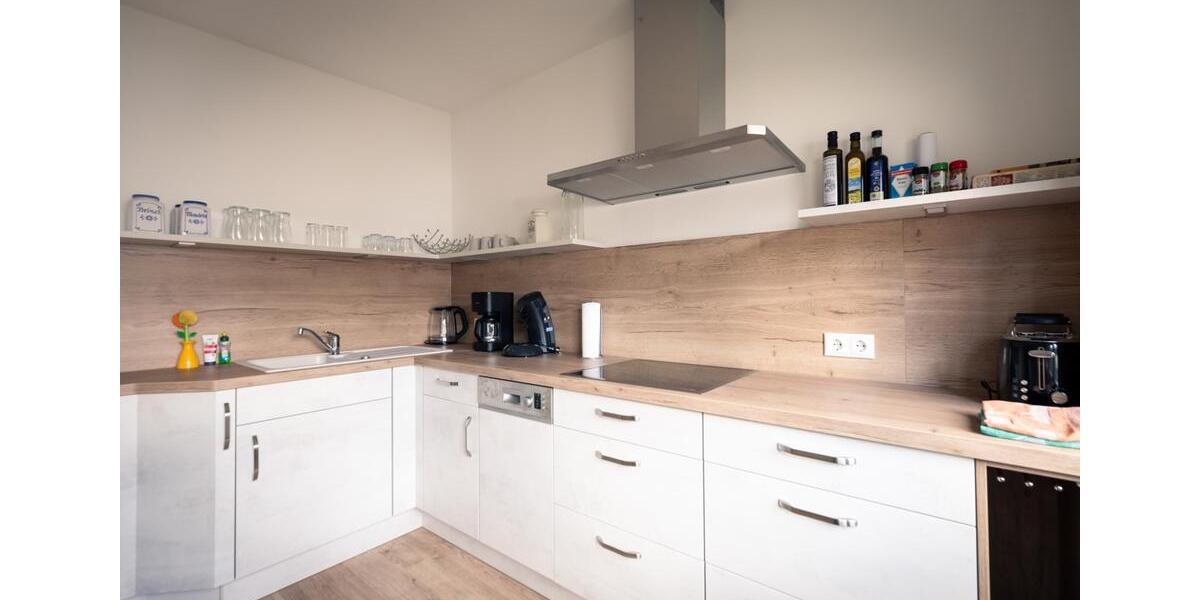 Voll ausgestattete Wohnung - Gehdistanz zum Marine-Hauptquartier 2.5 zimmer