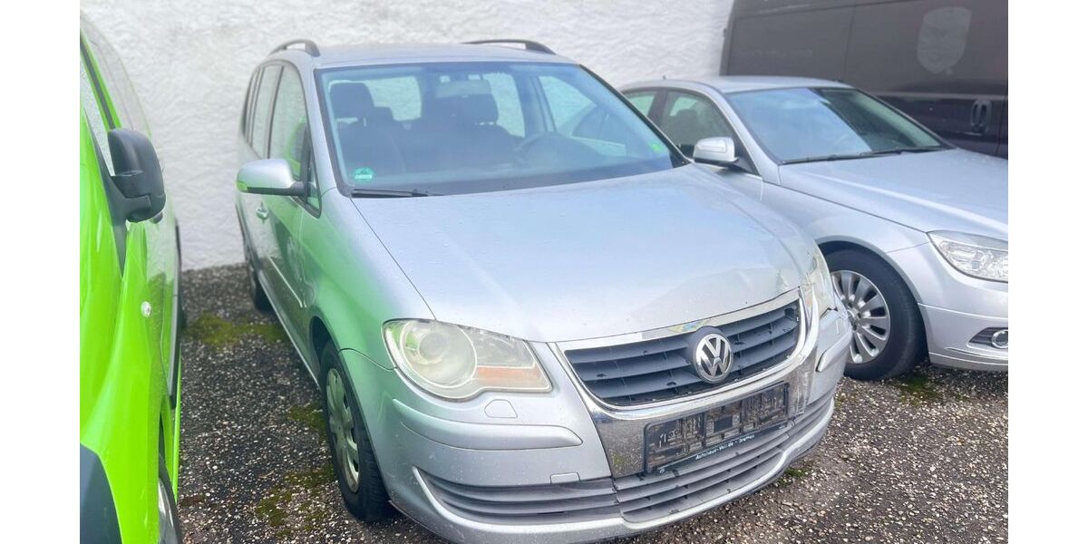 VW Touran 293.023 km 950 &euro; Pforzheim 75179