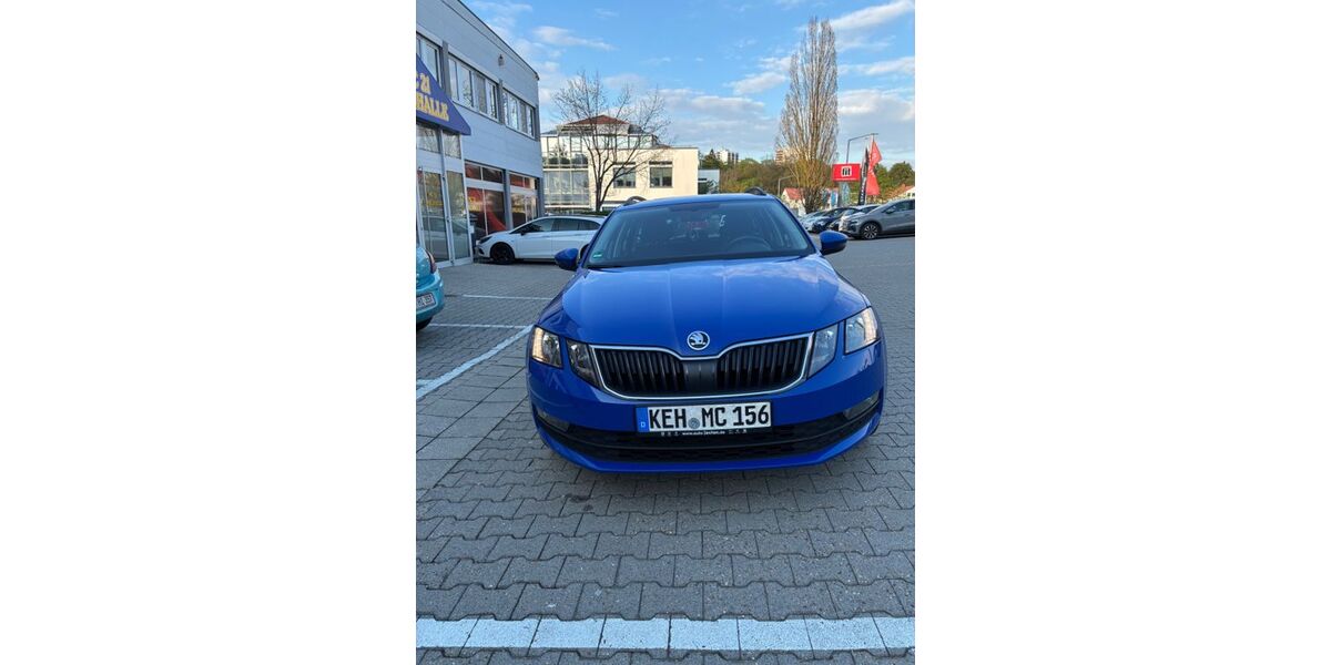 Skoda Octavia 118.000 km 14.190 &euro; Bad Abbach 93077