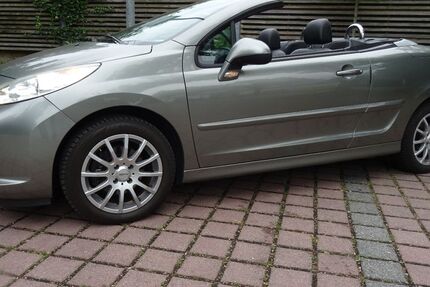 Peugeot 207 81.400 km 4.950 &euro; München 81249