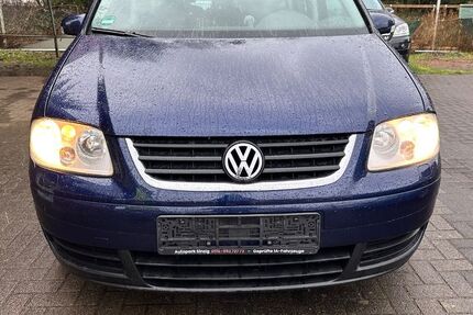 VW Touran 218.711 km 3.999 &euro; Homburg 66424