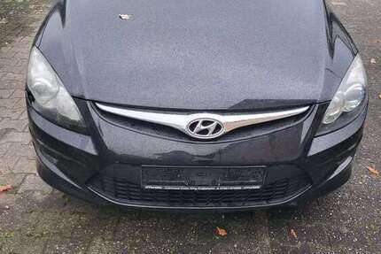 Hyundai i30 164.000 km 2.600 € Birkenheide 67134