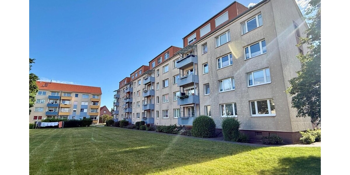 HORN IMMOBILIEN++ Neubrandenburg, renovierte 3-Raum Eigentumswohnung mit Balkon -bezugsfrei- - Etagenwohnung Neubrandenburg Datzeberg | Angebot:27003357