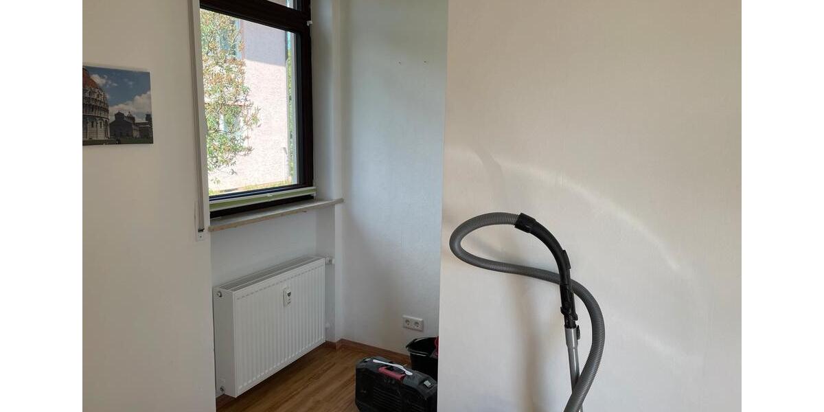 Erdgeschoßwohnung Postbauer-Heng Heng - 4 Zimmer, 130 m&sup2;, 399.000&euro; | Angebot:26885121